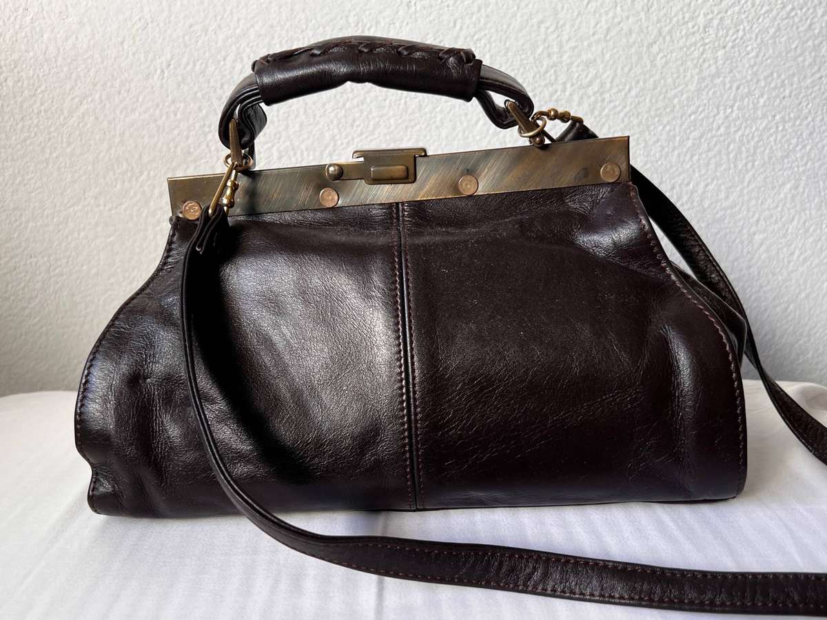 Vintage-Style Leather Doctors Bag Handbag