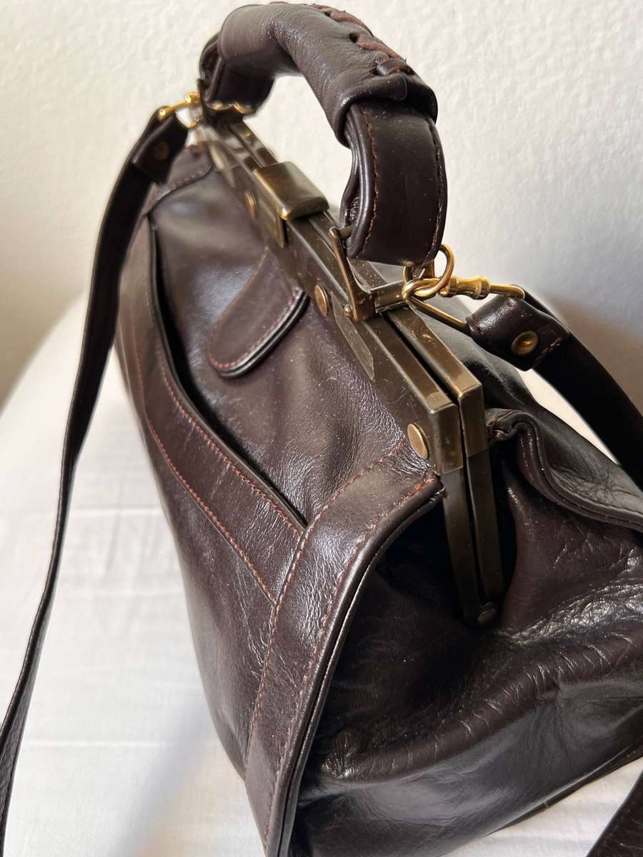 Vintage-Style Leather Doctors Bag Handbag