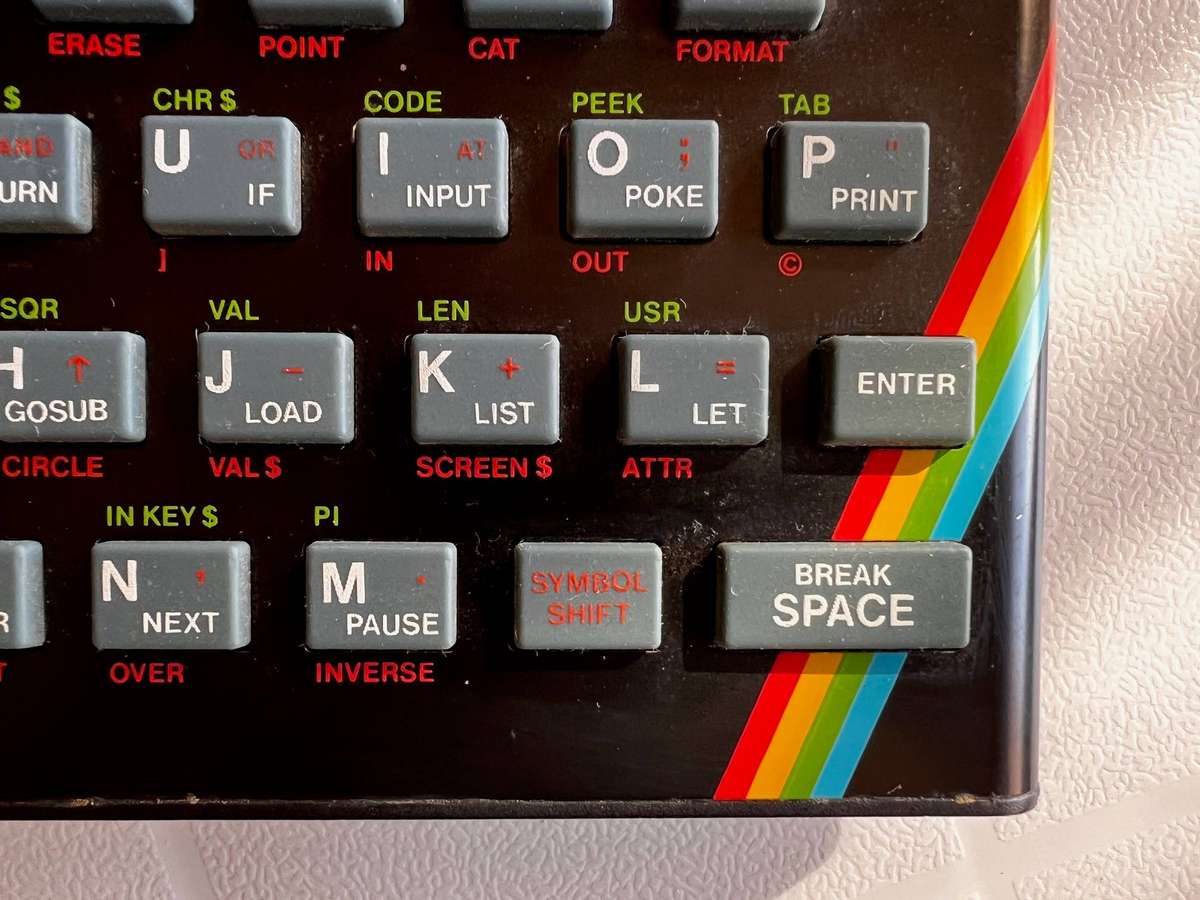 Sinclair ZX Spectrum 48K - Rare Complete Retro Collection - Boxed with Games & Accessories