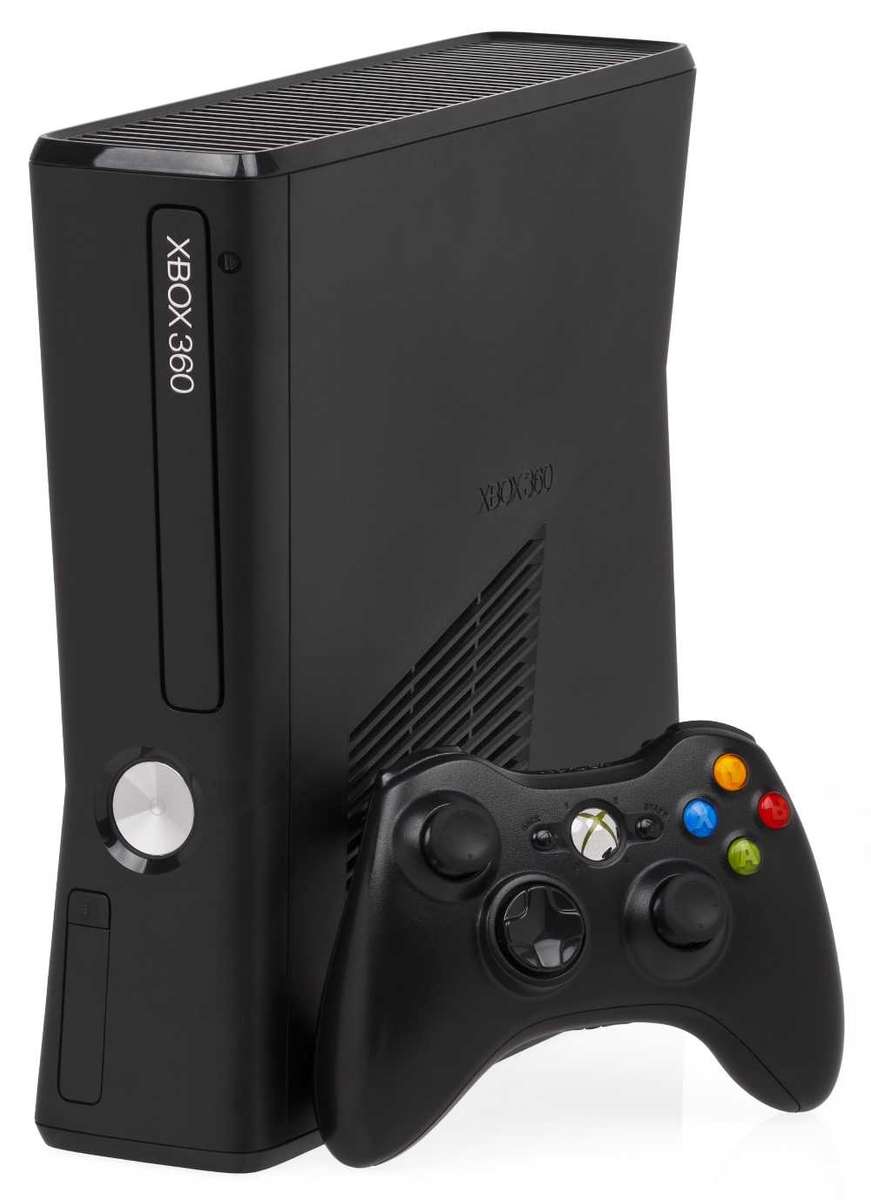Xbox 360 S - 250GB + 1 Game
