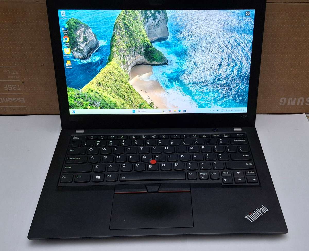 Lenovo Thinkpad x280 TOUCHSCREEN - i7 8th Gen - 512GB NVME - 16gb RAM