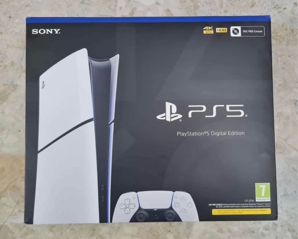 PlayStation 5 Digital Console (Slim) - Glacier White