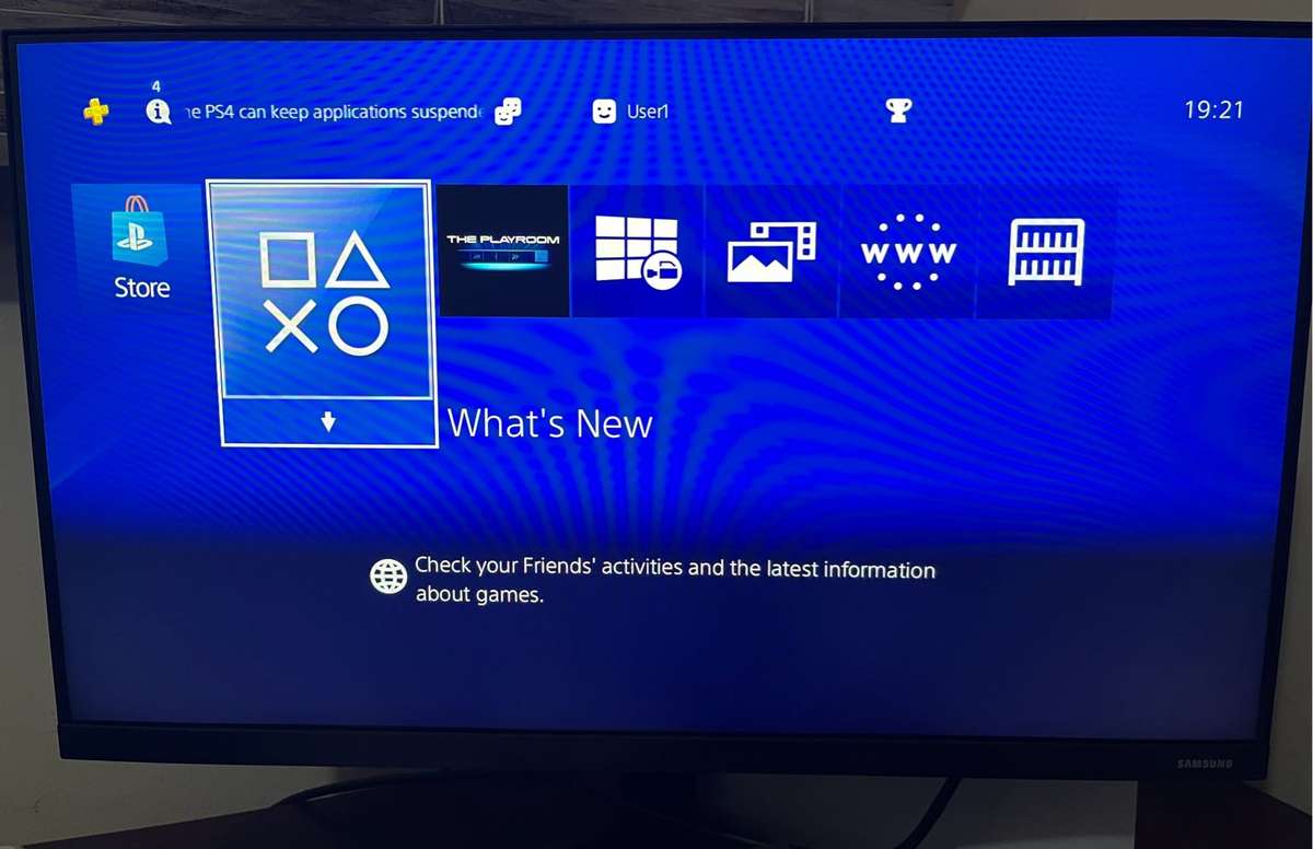 Faulty PS4 Slim 500GB Console