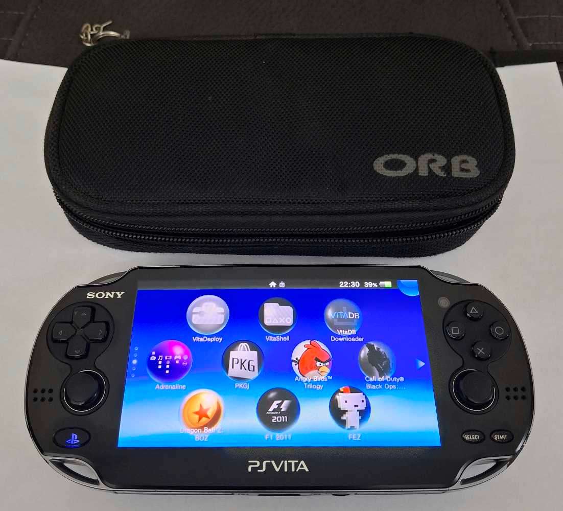 Ps Vita 1004 64GB + 15 Games