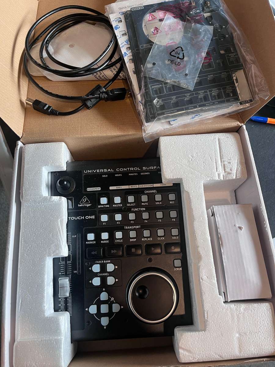 Behringer X Touch One