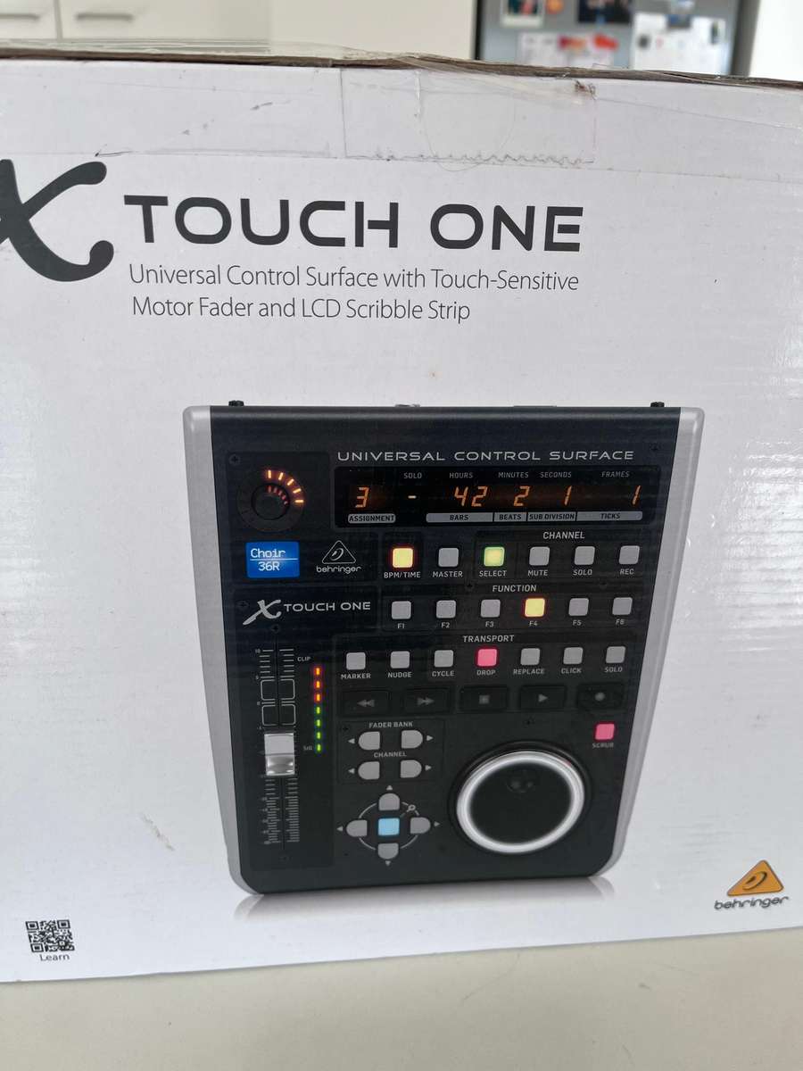 Behringer X Touch One