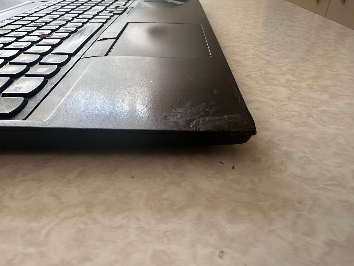 Lenovo ThinkPad E580  i58250U, 8GB RAM, 256GB SSD, Win11 Pro (Please read details)