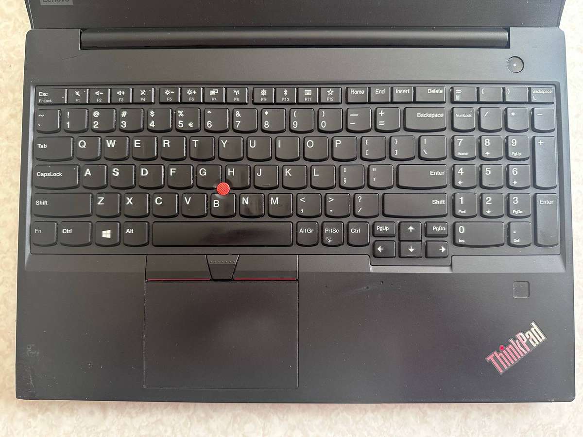 Lenovo ThinkPad E580  i58250U, 8GB RAM, 256GB SSD, Win11 Pro (Please read details)