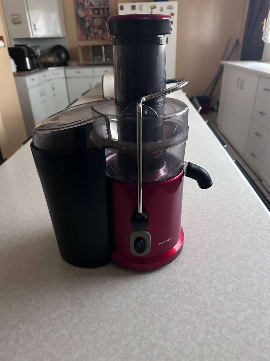 Platinum  700W Juice Extractor