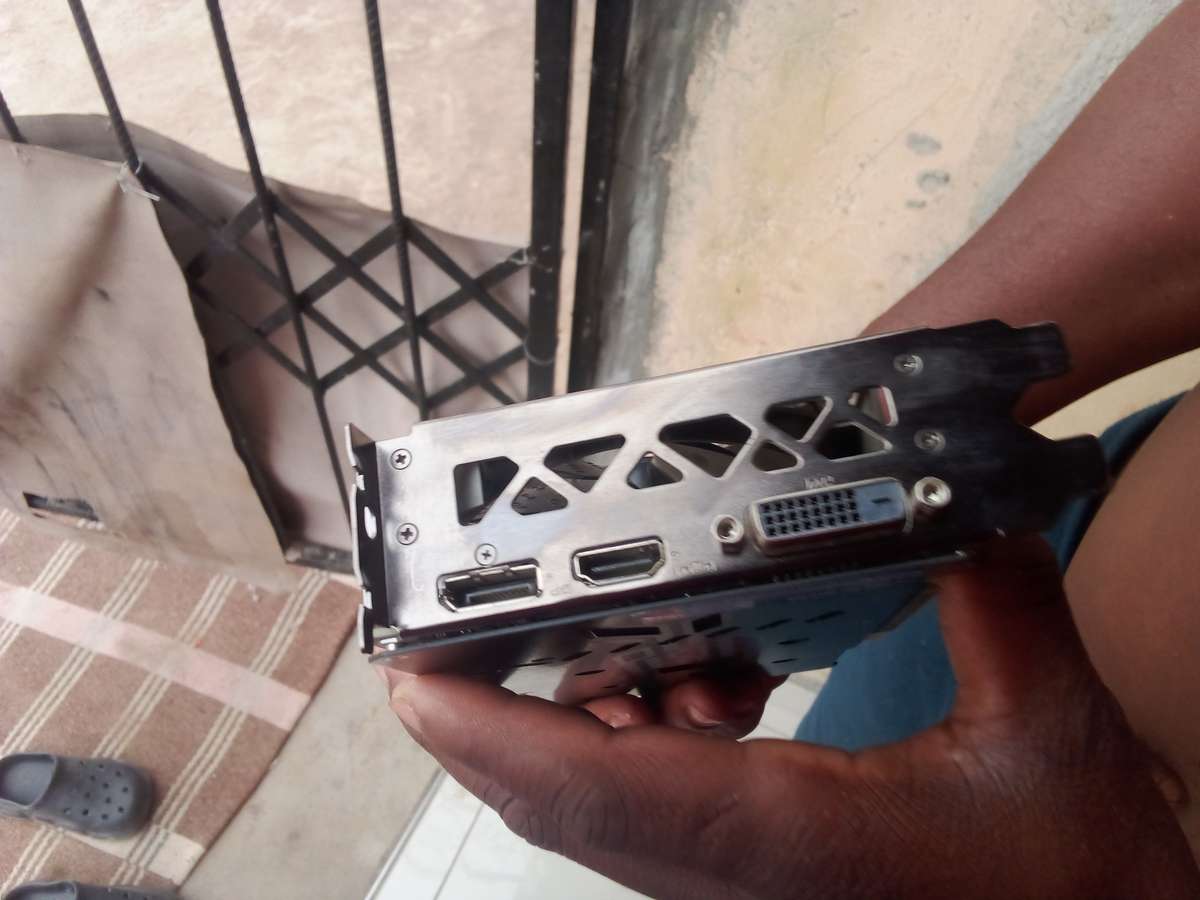 EVGA 1660 super 6 gig DDR6