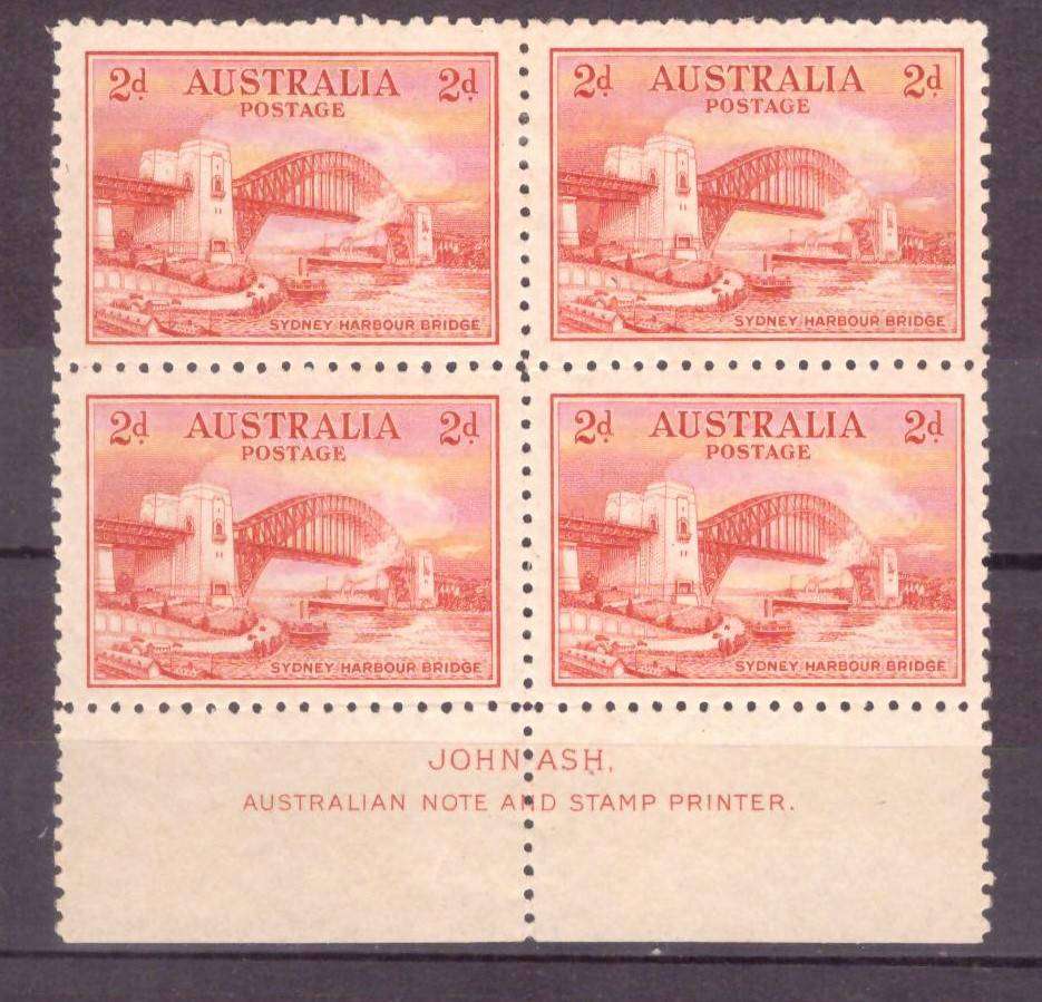 Australia 1932 issue .SG cat 141. inscriptional gutter block of 4. MH