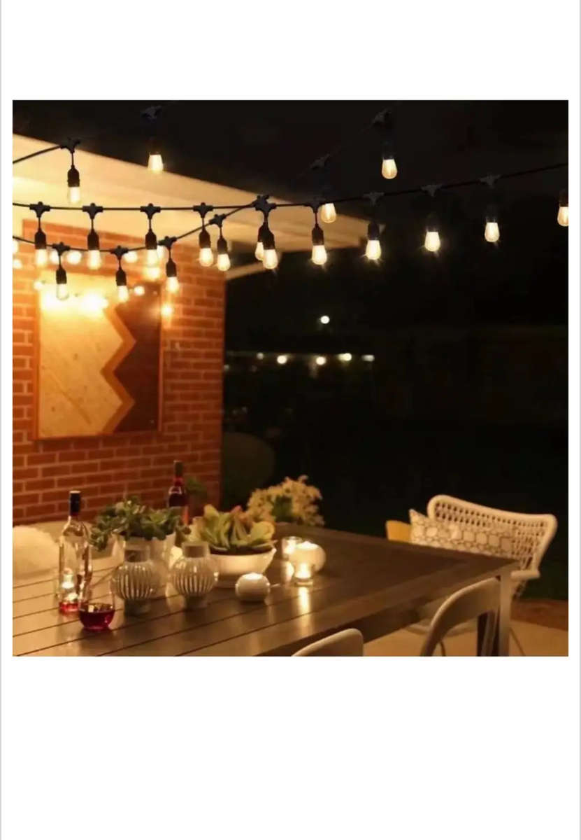 10BULBS solar string light