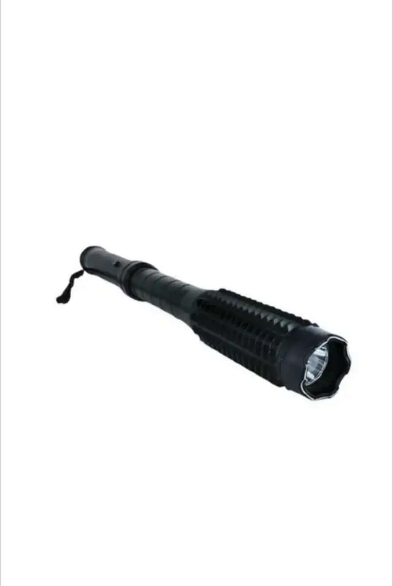 1109 Type self defense flashlight