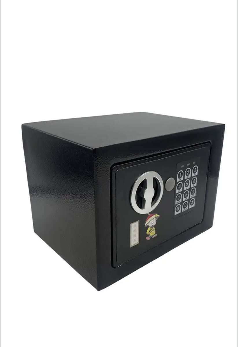 17KT Mini Safe. Safe Size: 23 x 17 x 17cm