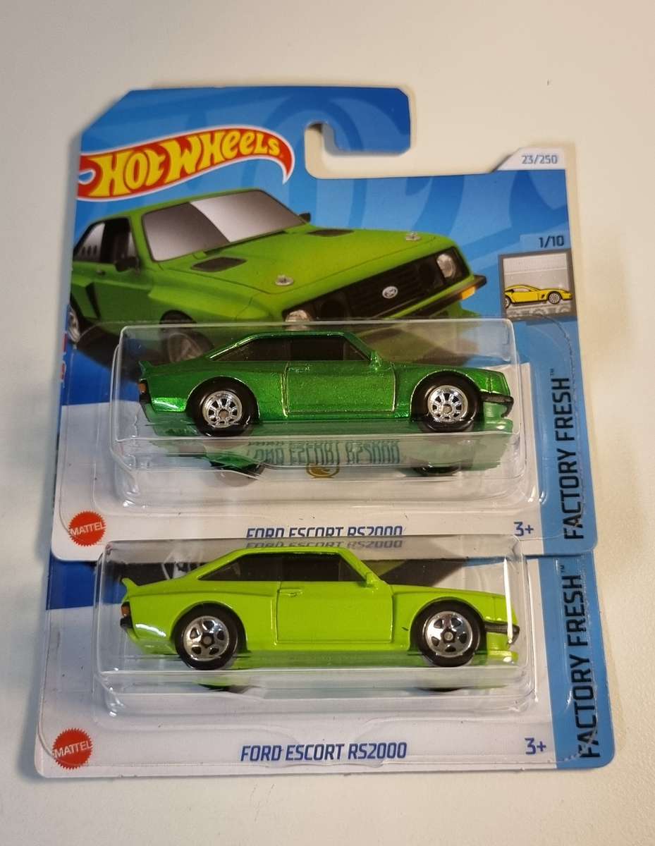 Hot Wheels Ford Escort RS2000 Super Treasure Hunt Combo