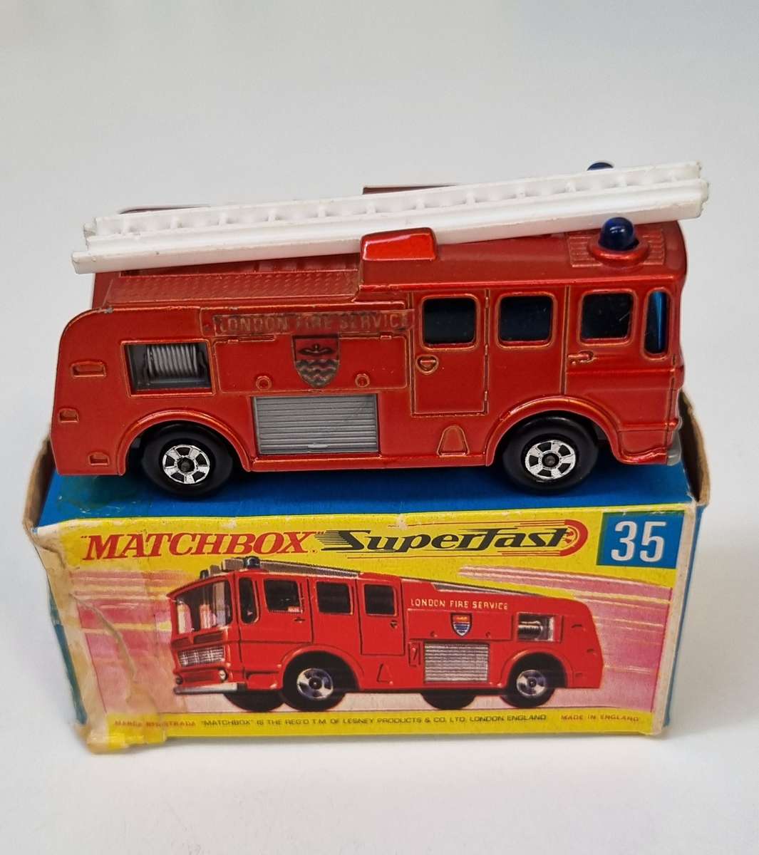 Matchbox Lesney 35C Merryweather Fire Engine Original Box