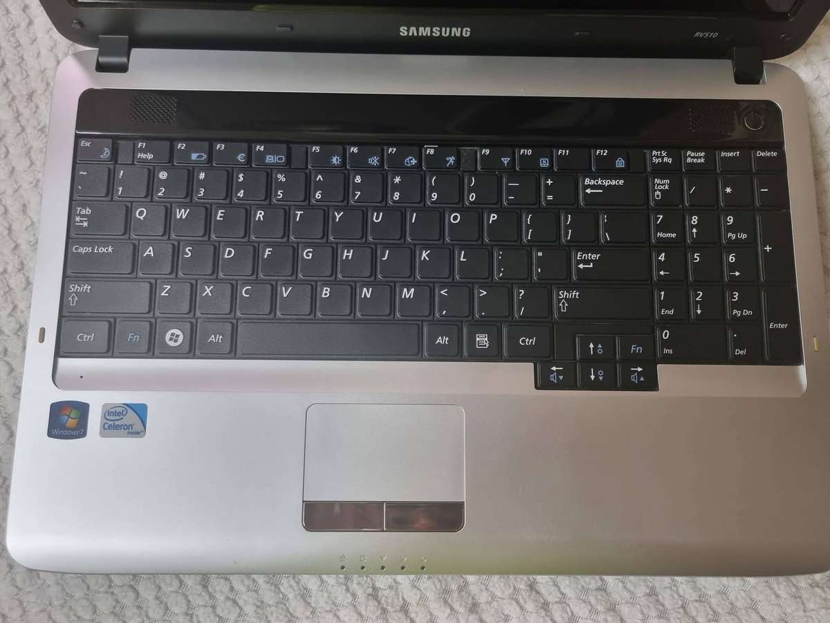 Samsung Laptop RV510 Model