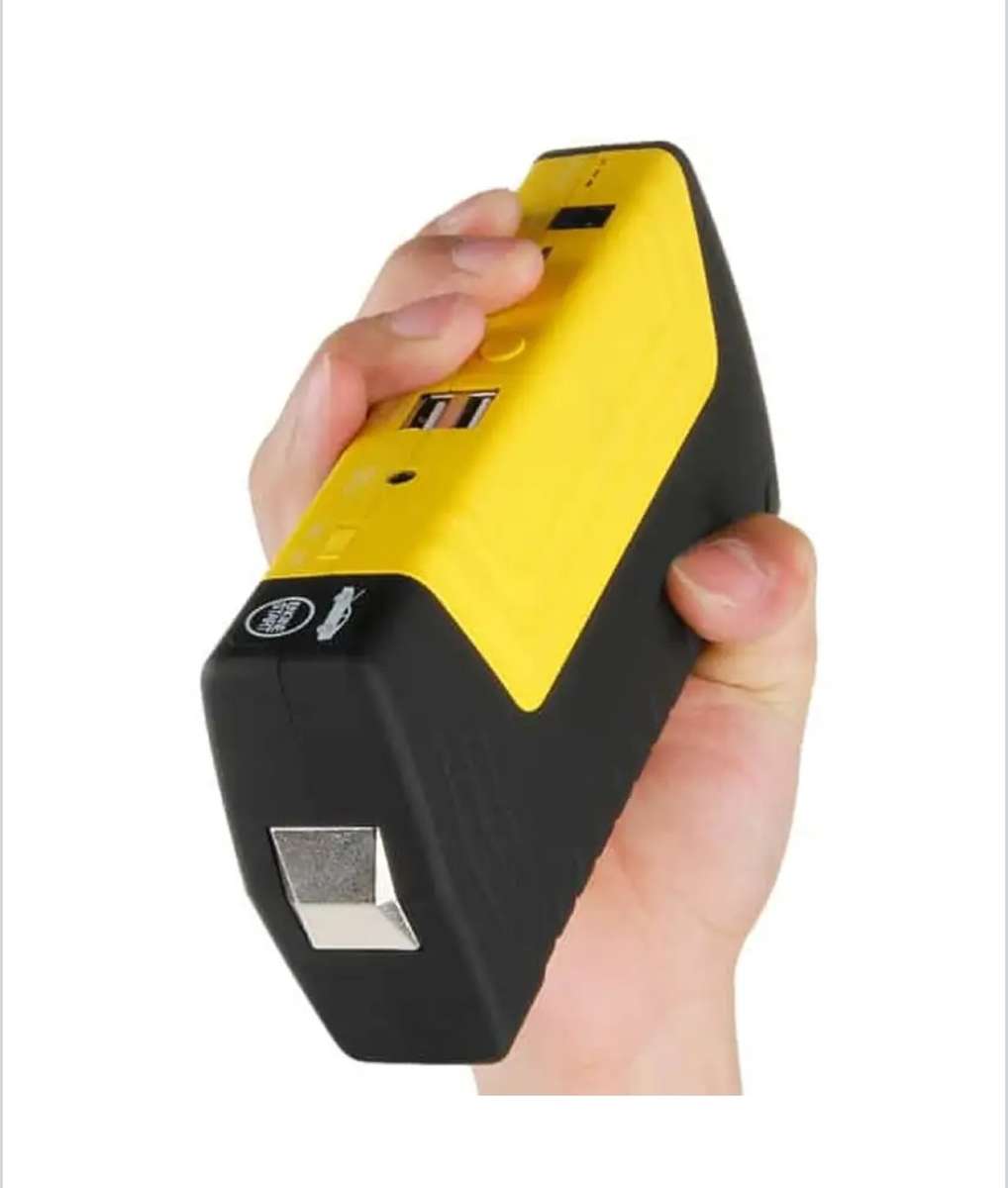 12v Multi-Functional Portable Car Jump Starter