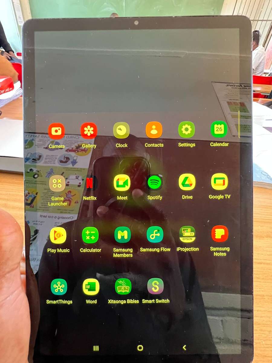 Samsung Galaxy Tab S5e 10.5" LTE & WiFi Tablet - Black