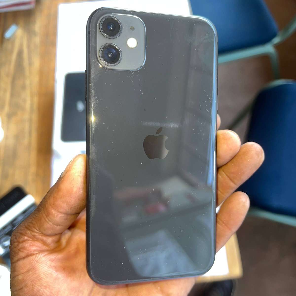 iPhone 11 Black 128 GB