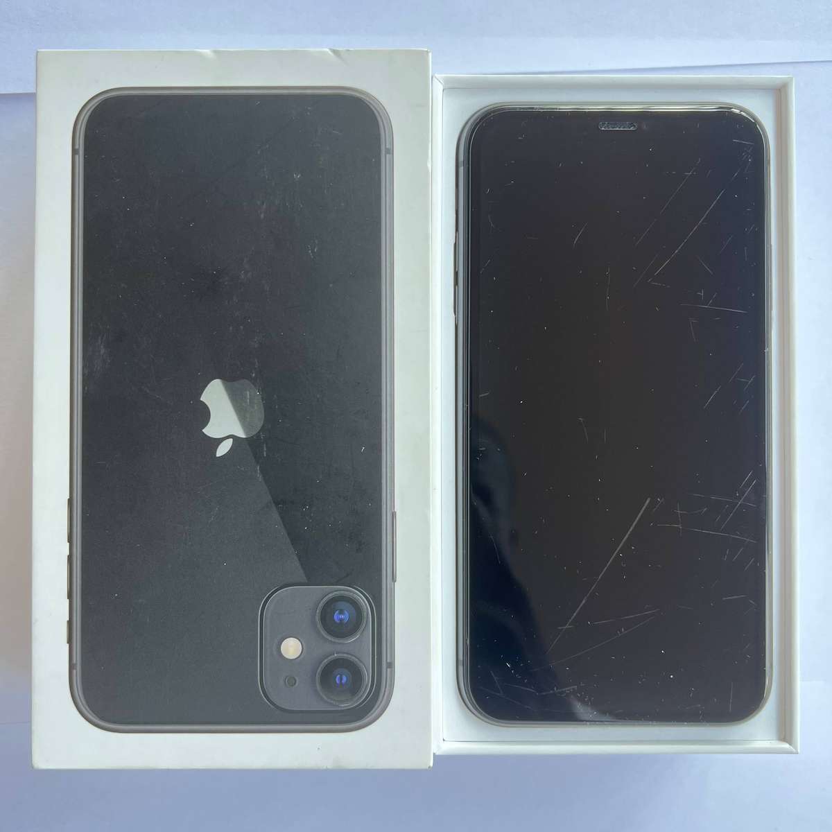 iPhone 11 Black 128 GB