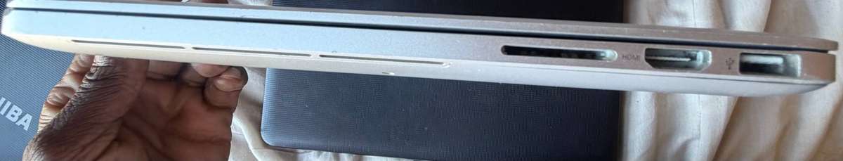 MacBook Pro (Model A1425)