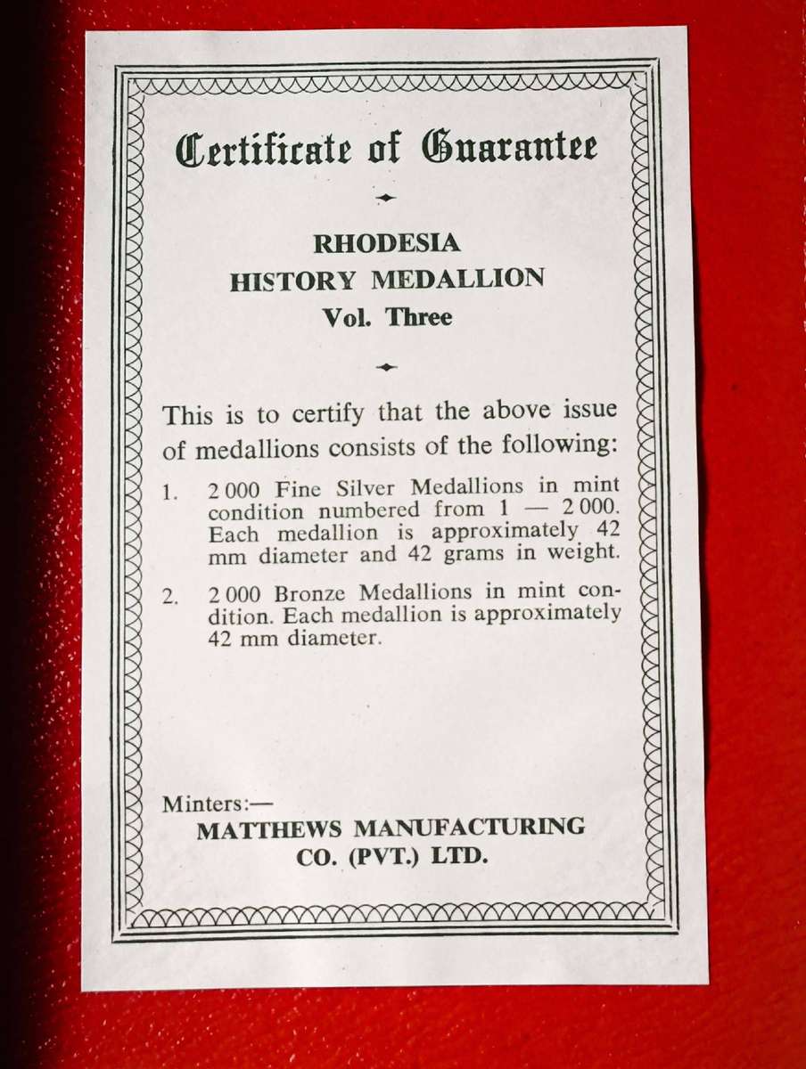 Rhodesian History  Bronze Medalion   SCARCE!