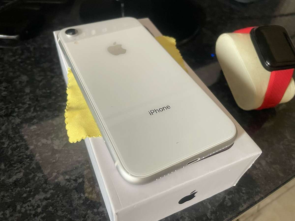 iPhone Xr 64GB white NEW