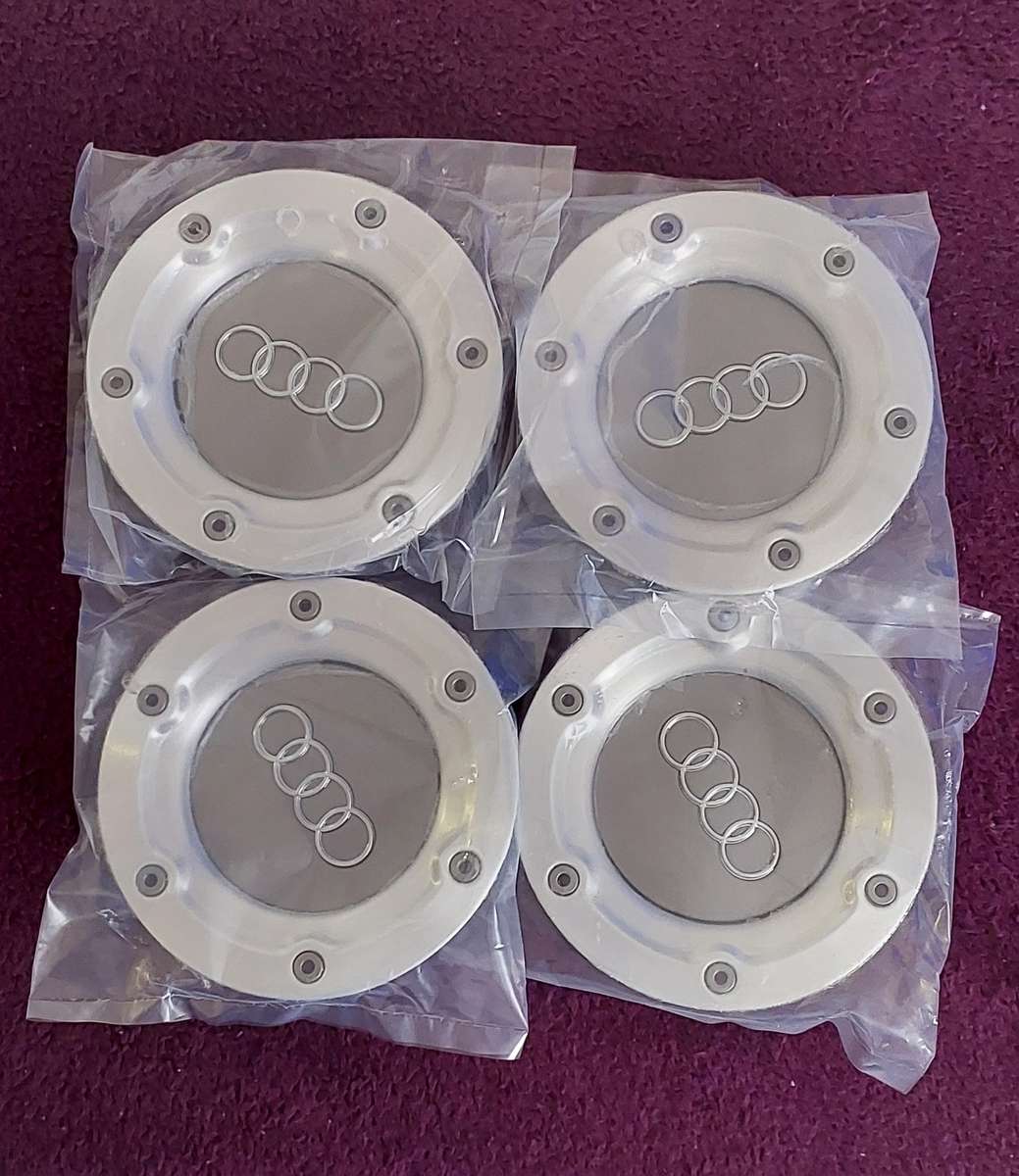 Audi Center Caps x4