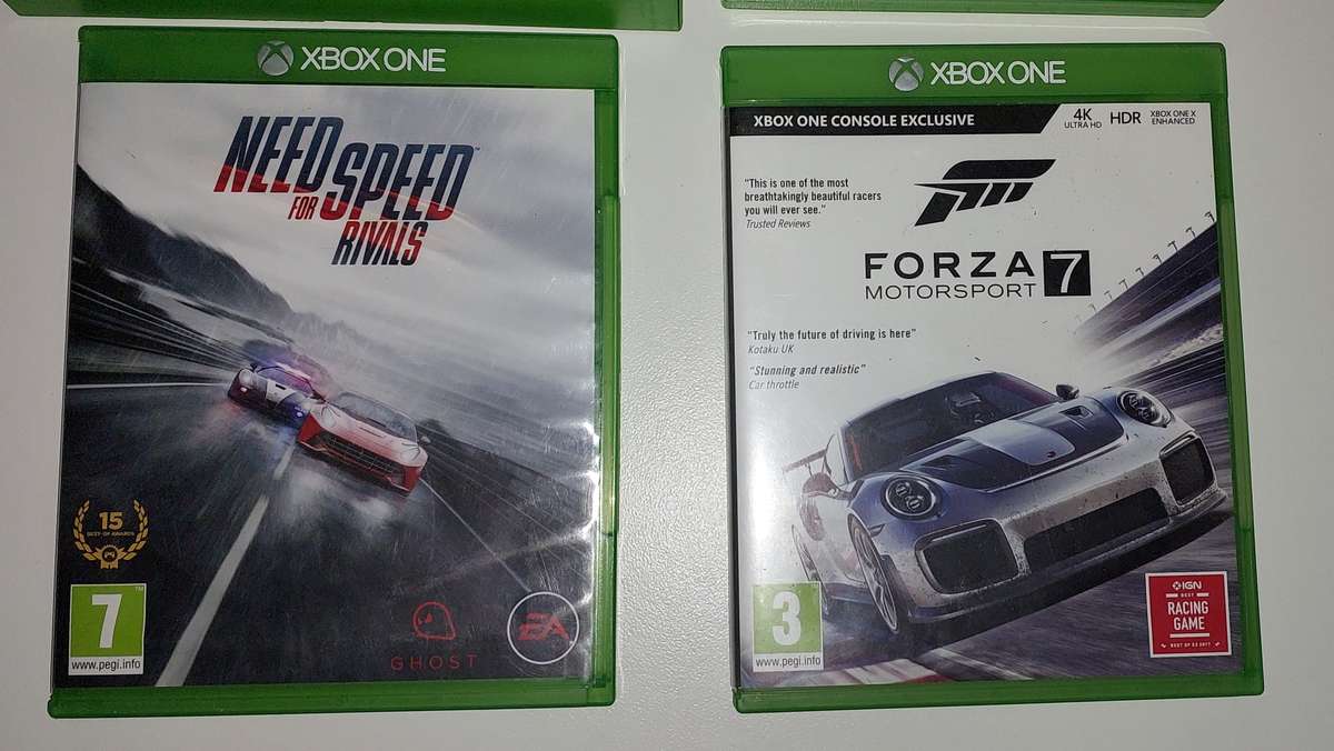 Xbox 1 Controller + 3 Games