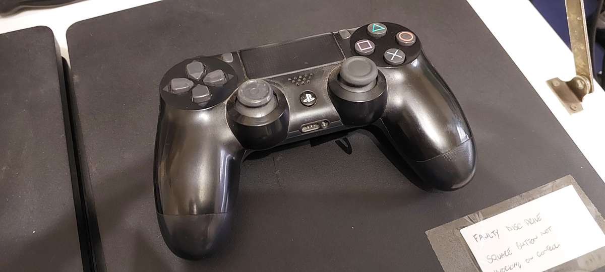 PS4 Consoles + Controller and Game