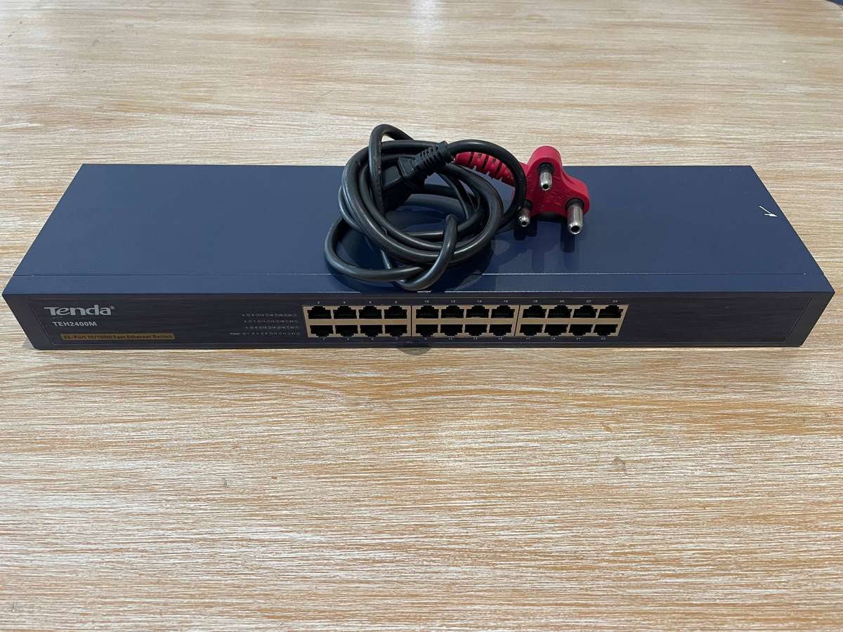 Network Switch 10/100