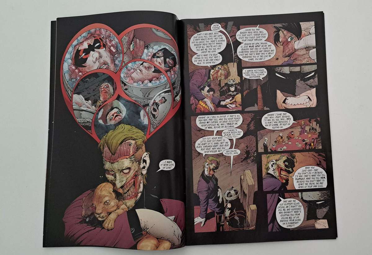 DC comic books - Batman (2011 2nd Series) #17A rare old collectable