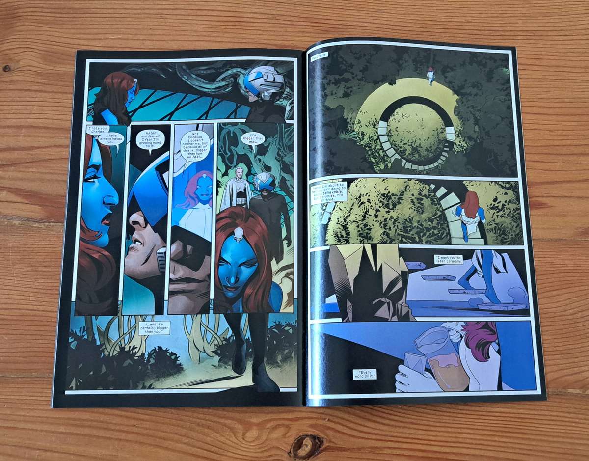 Marvel Comic books--  X-Men #6 (2019) near mint condition rare collectable