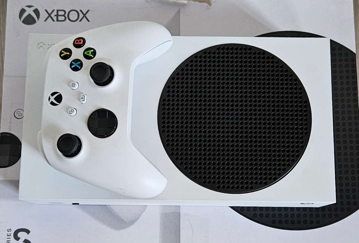 Xbox Series S 512GB SSD - Digital Console