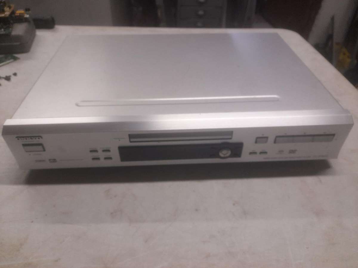 ONKYO DV-SP503E DVD PLAYER | CD/MP3 | SUPER AUDIO