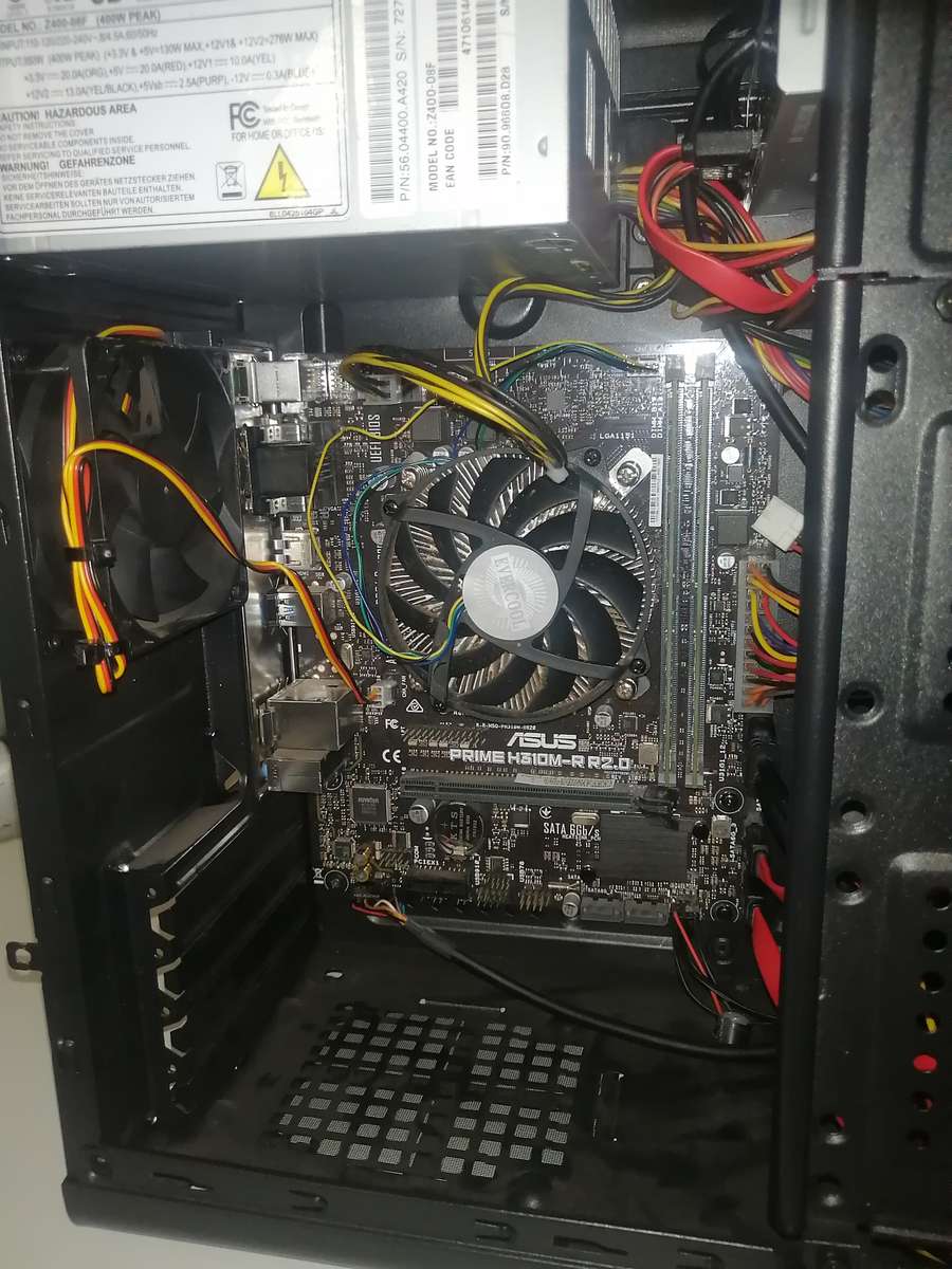 Core i5 9th gen @ upto 4.1Ghz (6 Cores), 8GB DDR4 2666Mhz, 1 TB hardrive, Win 11 OS
