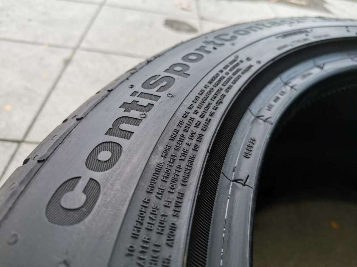 235/45/19 Continental used Tyres.