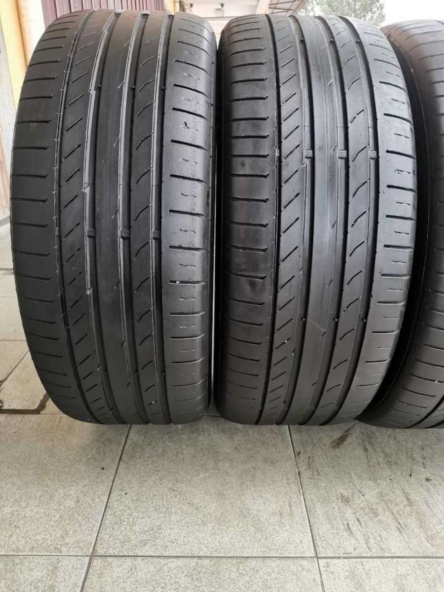 235/45/19 Continental used Tyres.