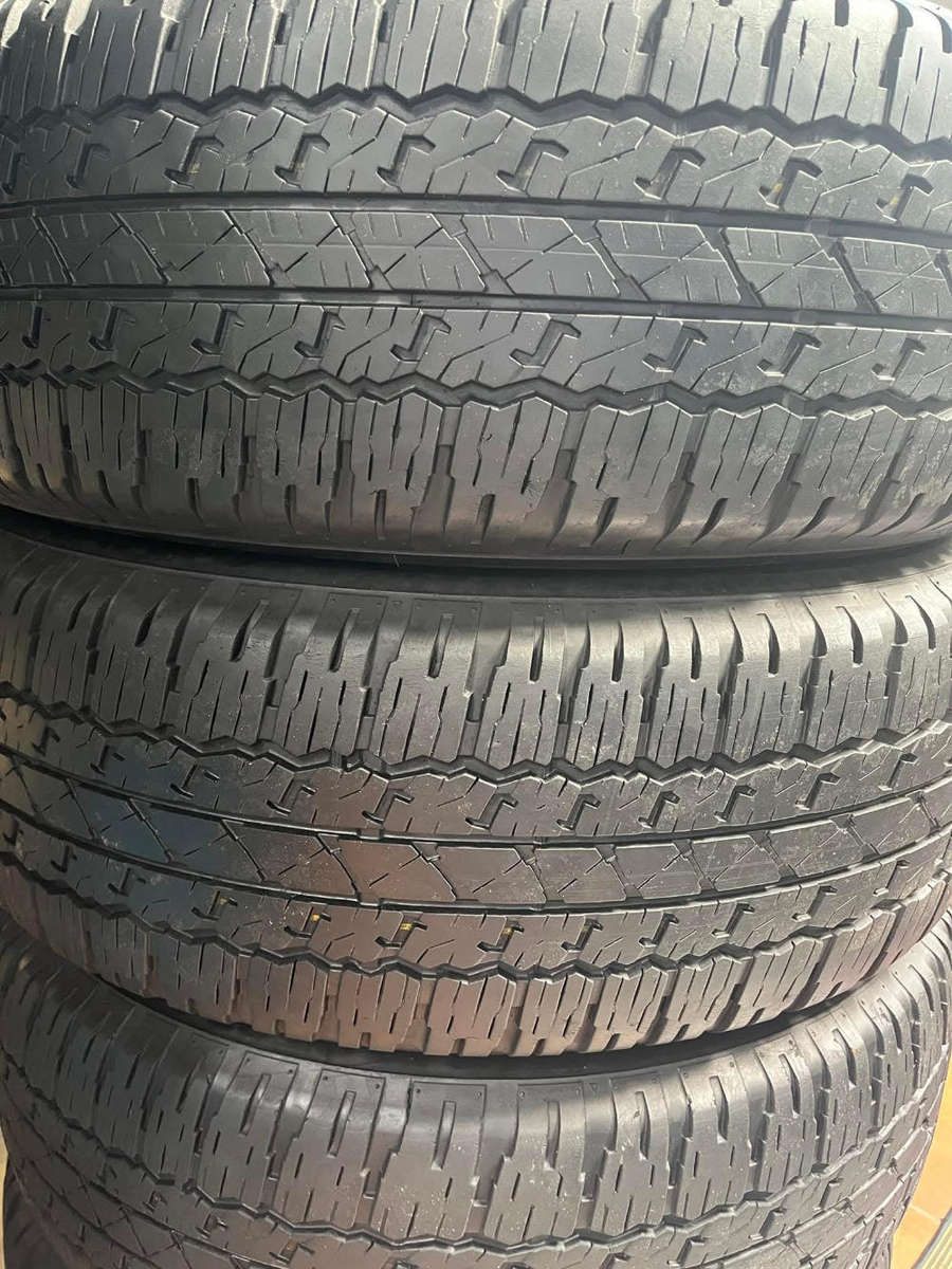 265/65/17 × 4 Bridgestone Duerler AT fairly used tyres