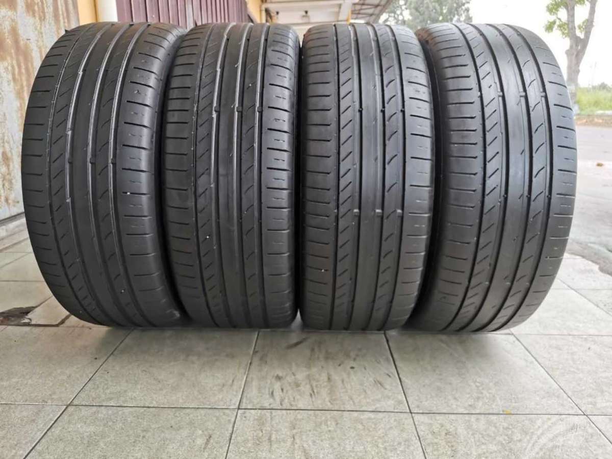 235/45/19 Continental used Tyres.