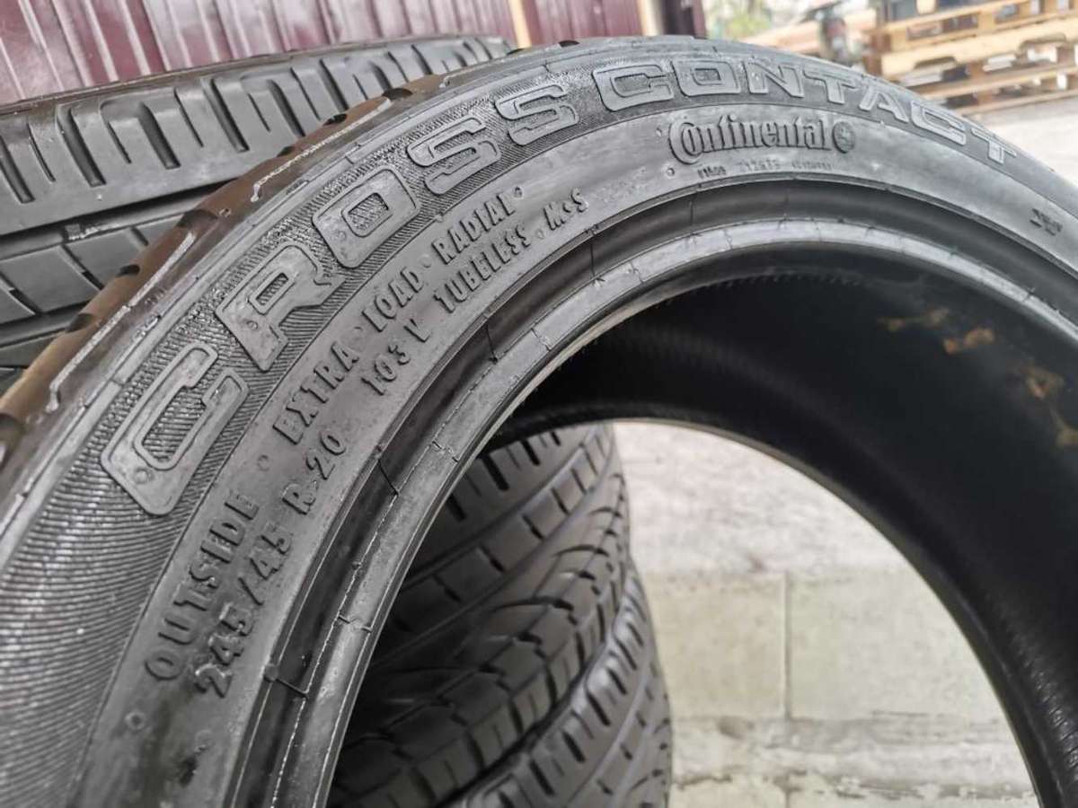 245/45/20 Continental CrossContact used tyres