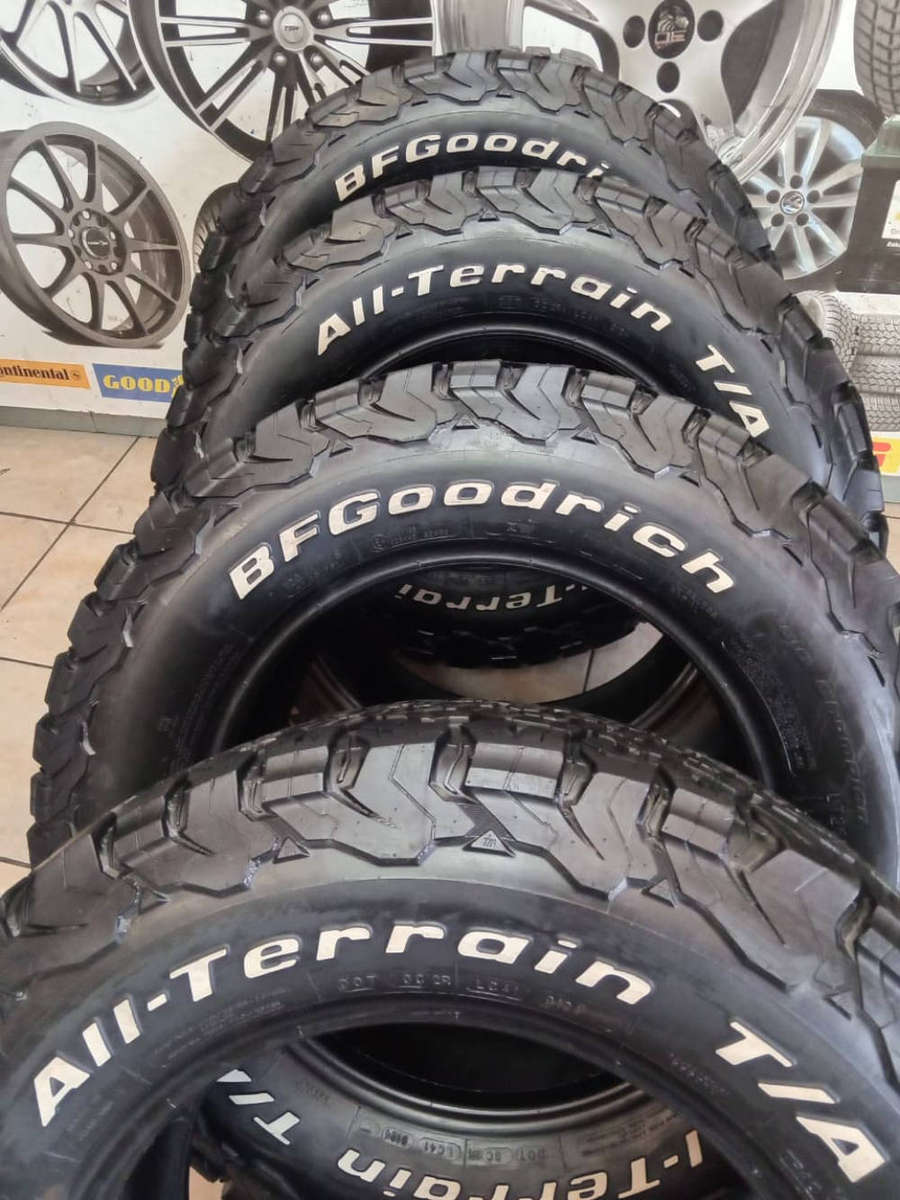 4 x 265/65/17 BF Goodrich AT Tyres.