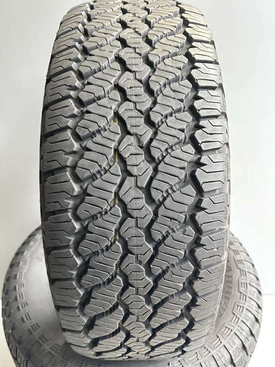 (4)265/65/17 General Grabber AT3. Great Condition