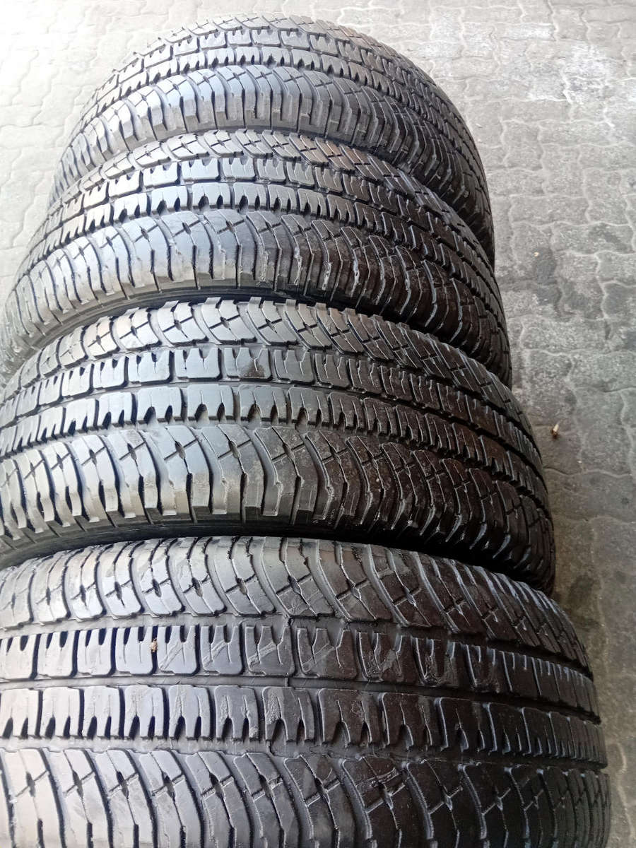 265/65/17 × 4 Michelin LTX AT² fairly used tyres
