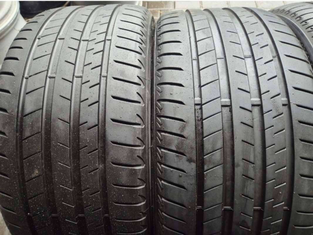 245/40/21 × 2, 275/35/21 × 2 Bridgestone Alenza Runflat tyres