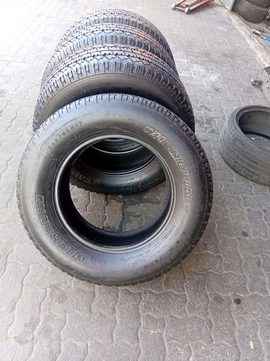 265/65/17 × 4 Michelin LTX AT² fairly used tyres