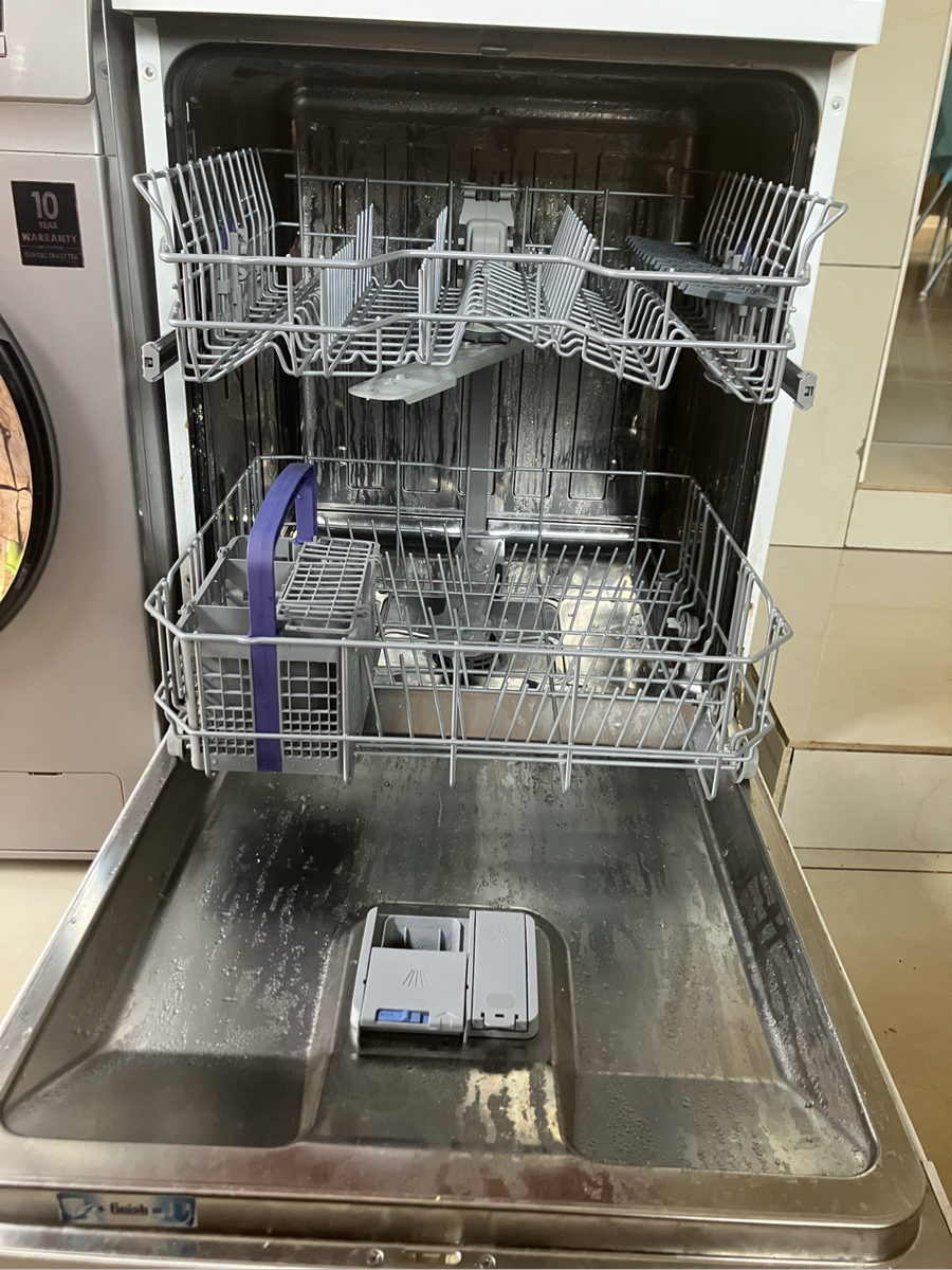 Defy 13p dishwasher