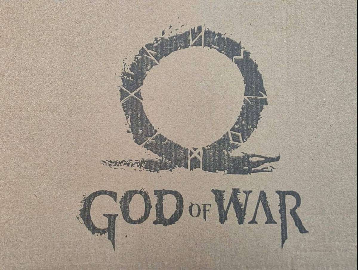 God of War Blades of Chaos Life-size replica