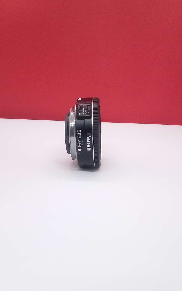 Canon EF 24 mmf2.8 Stm prime lens